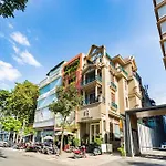 Nguyen Le Home